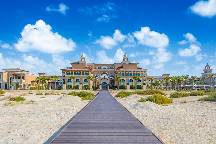 فندق ريكسوس جزيرة السعديّات في أبو ظبي