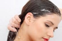 أهم خلطات طبيعية لتكثيف الشعر الخفيف