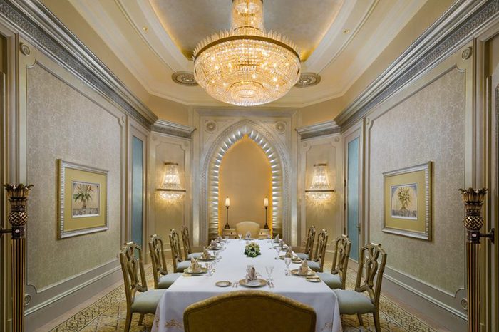 افخم 5 فنادق في ابو ظبي لاقامتك